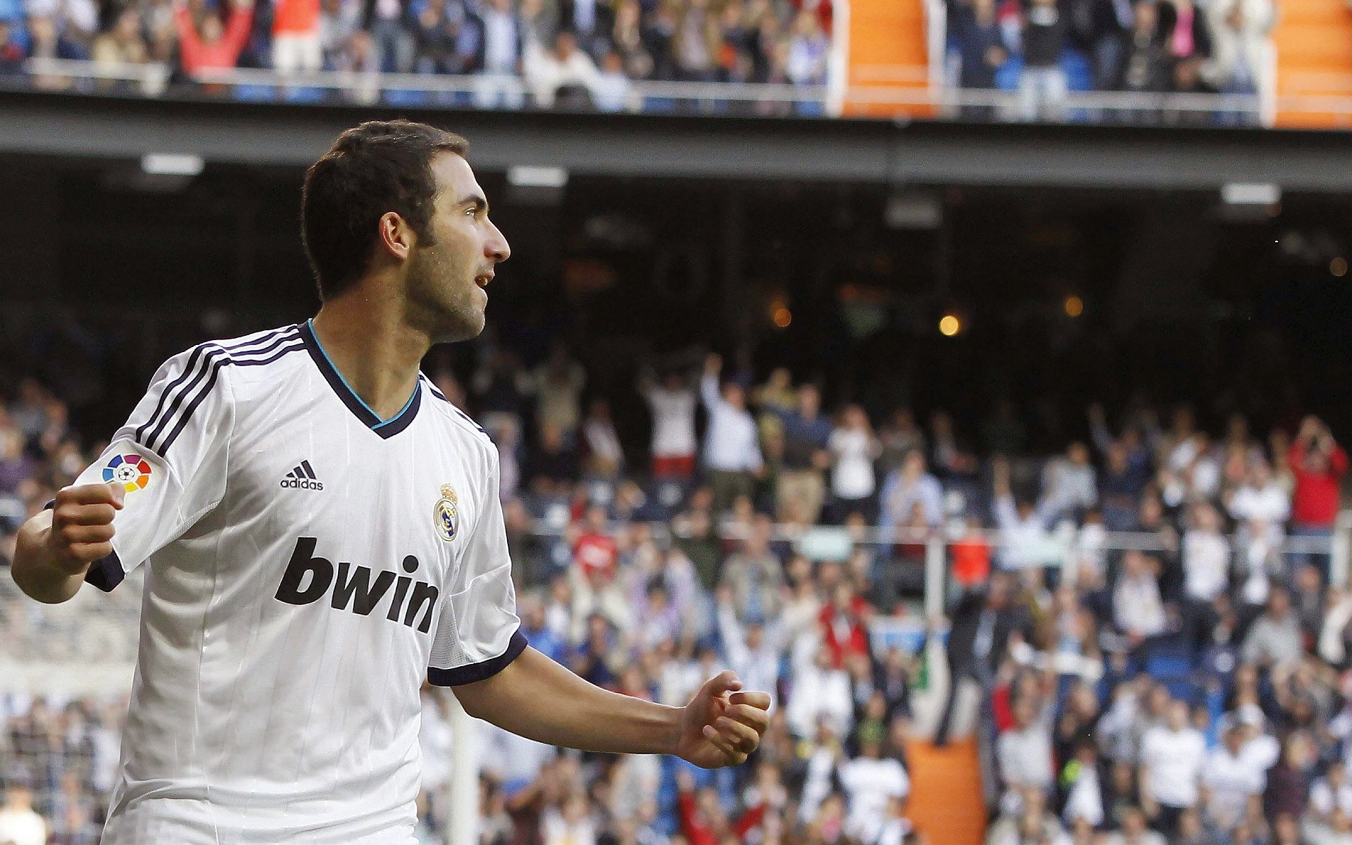 开云官网-北伦敦魔术师与大巴黎新闪电，一场比赛，两个未来，以及球探笔下的曙光，一场比赛，两个未来，北伦敦魔术师与大巴黎新闪电